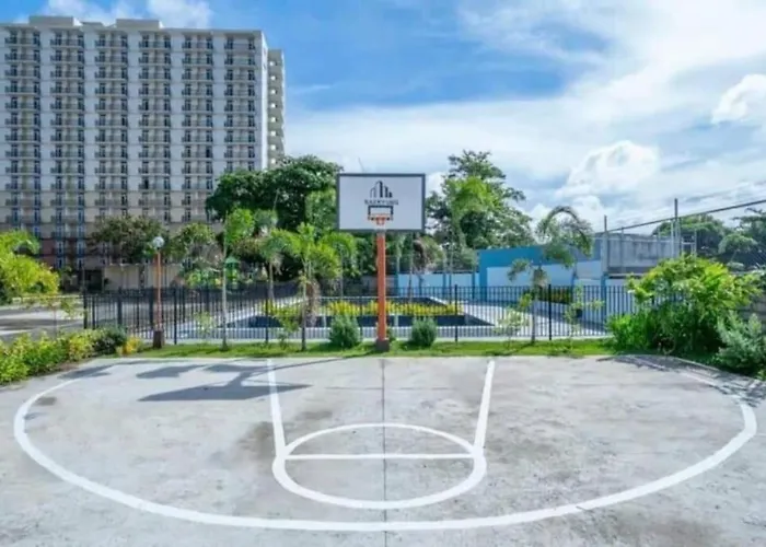 Cozy Unit Near Mactan Airport Furnish With Wifi, Netflix, Pool Apartment Lapu-Lapu City
