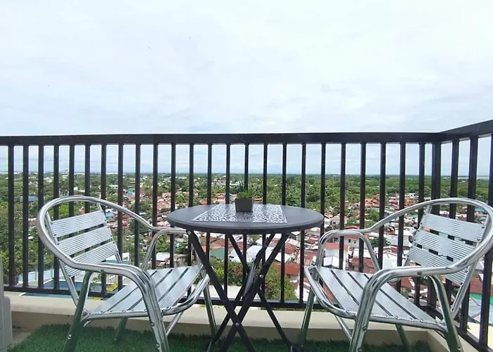 Apartment Cozy Unit Near Mactan Airport Furnish With Wifi, Netflix, Pool *