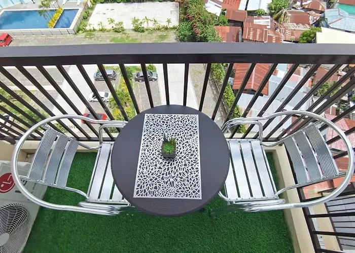 Cozy Unit Near Mactan Airport Furnish With Wifi, Netflix, Pool * Lapu-Lapu City