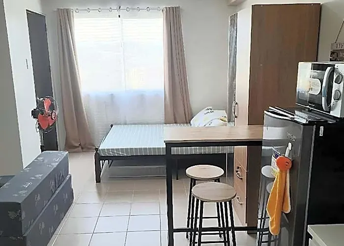 Cozy Unit Near Mactan Airport Furnish With Wifi, Netflix, Pool Lapu-Lapu City